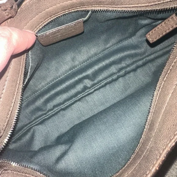 ‼️SOLD‼️Salvatore Ferragamo Gancini Shoulder Bag Leather Brown Silver - Picture 6 of 10